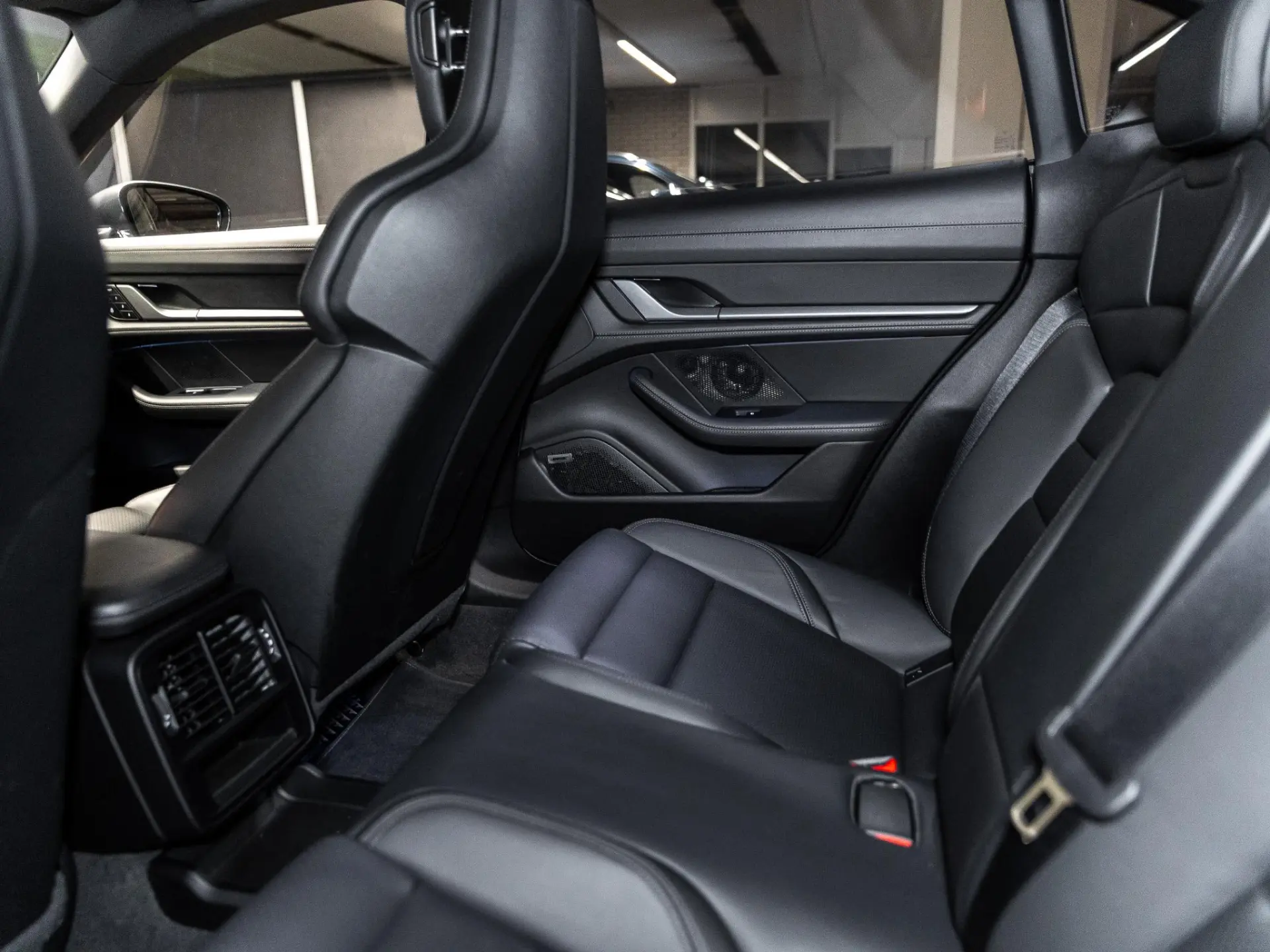 Taycan Sport Turismo 