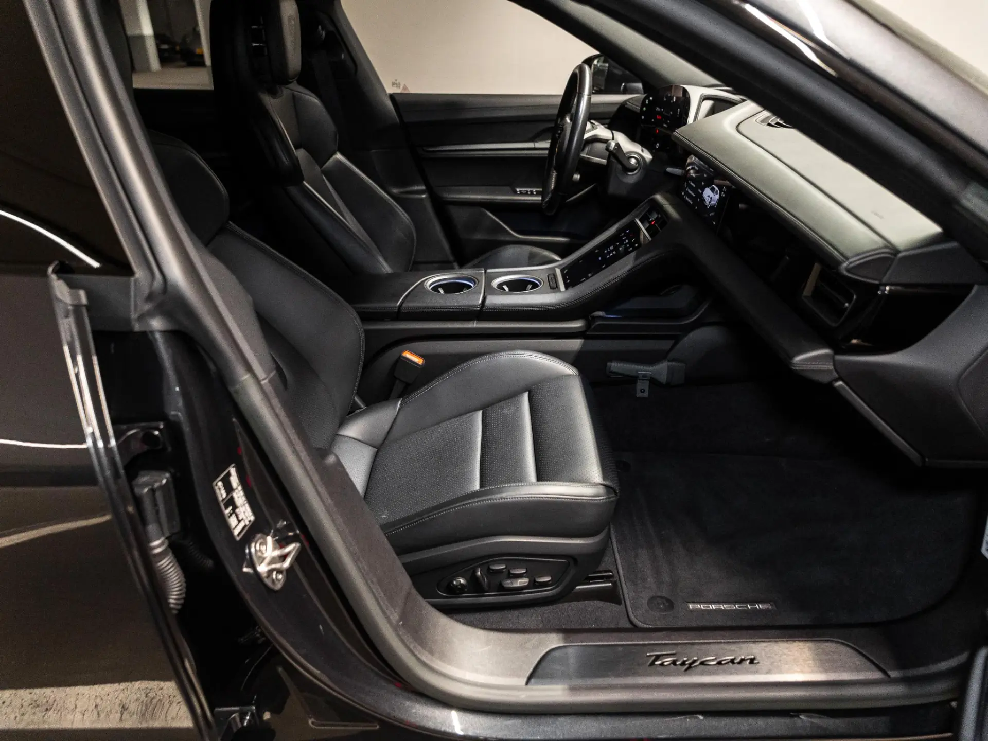 Taycan Sport Turismo 