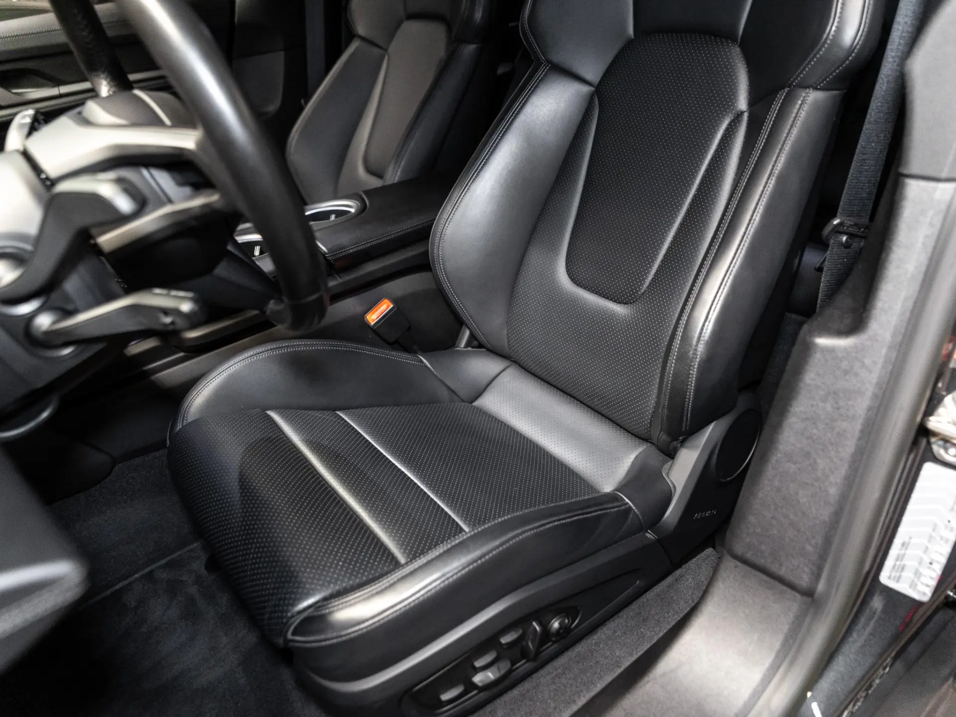 Taycan Sport Turismo 