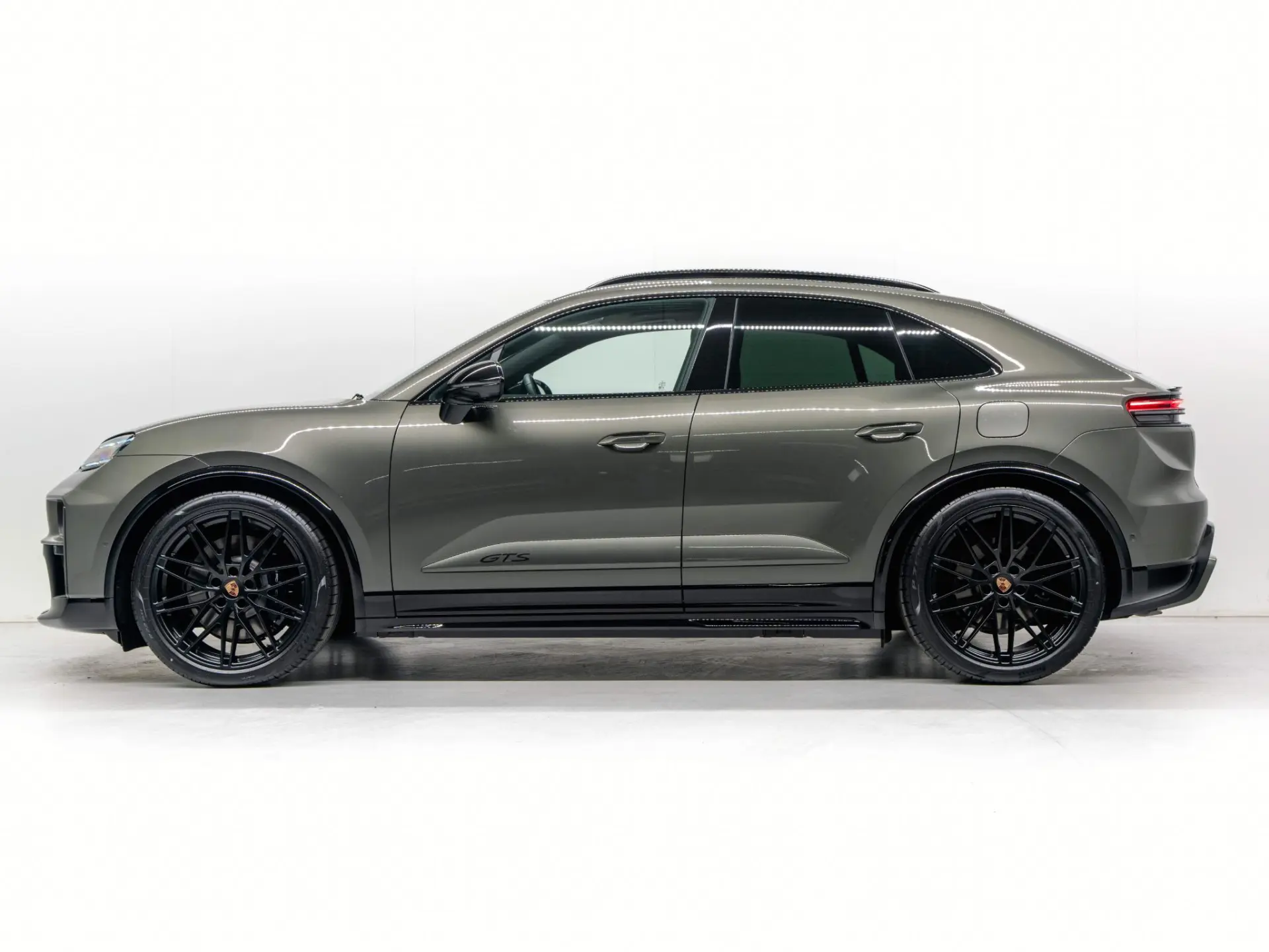 Macan GTS