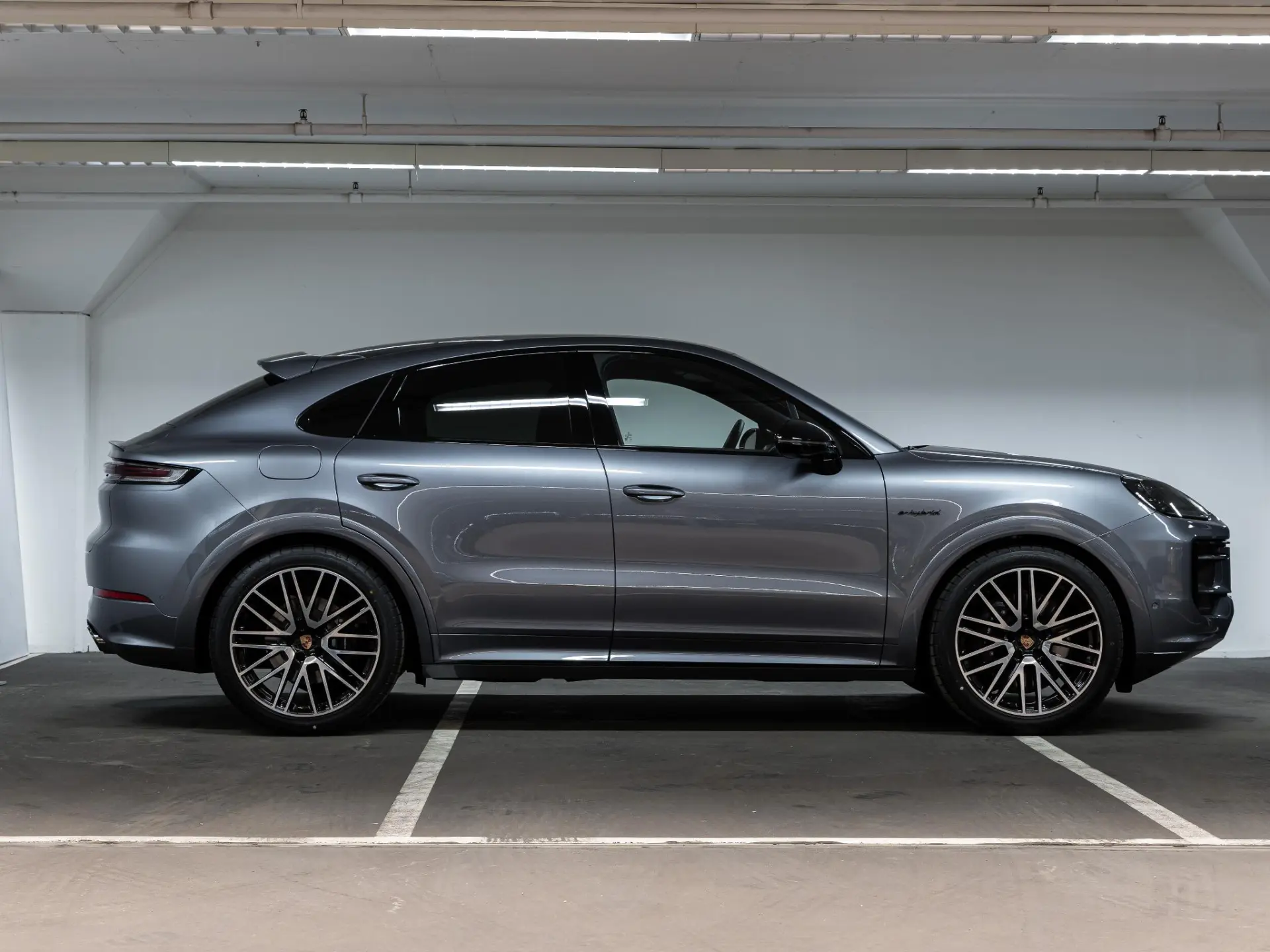 Cayenne Coupé 3.0 E-Hybrid Black Edition