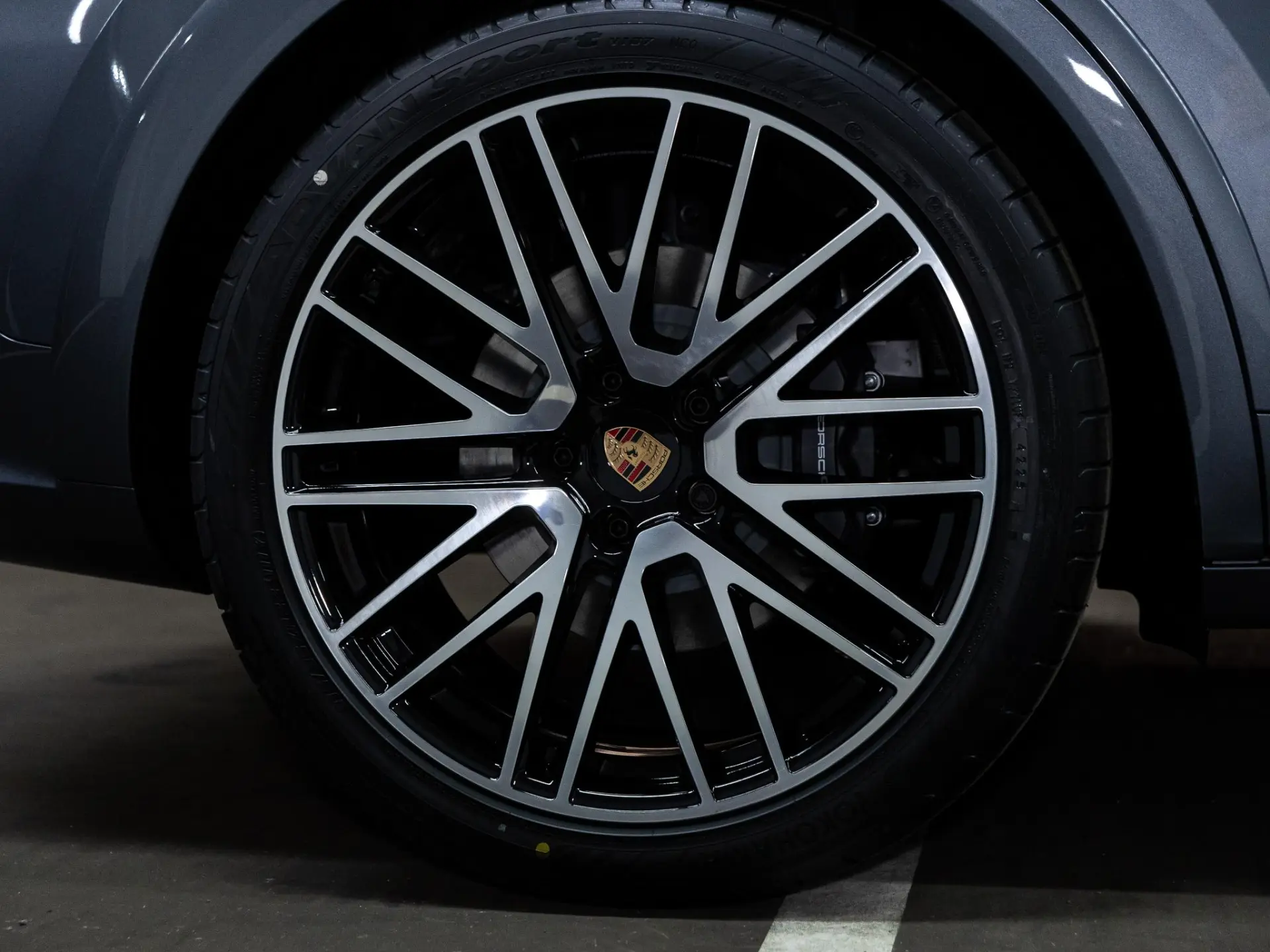 Cayenne Coupé 3.0 E-Hybrid Black Edition