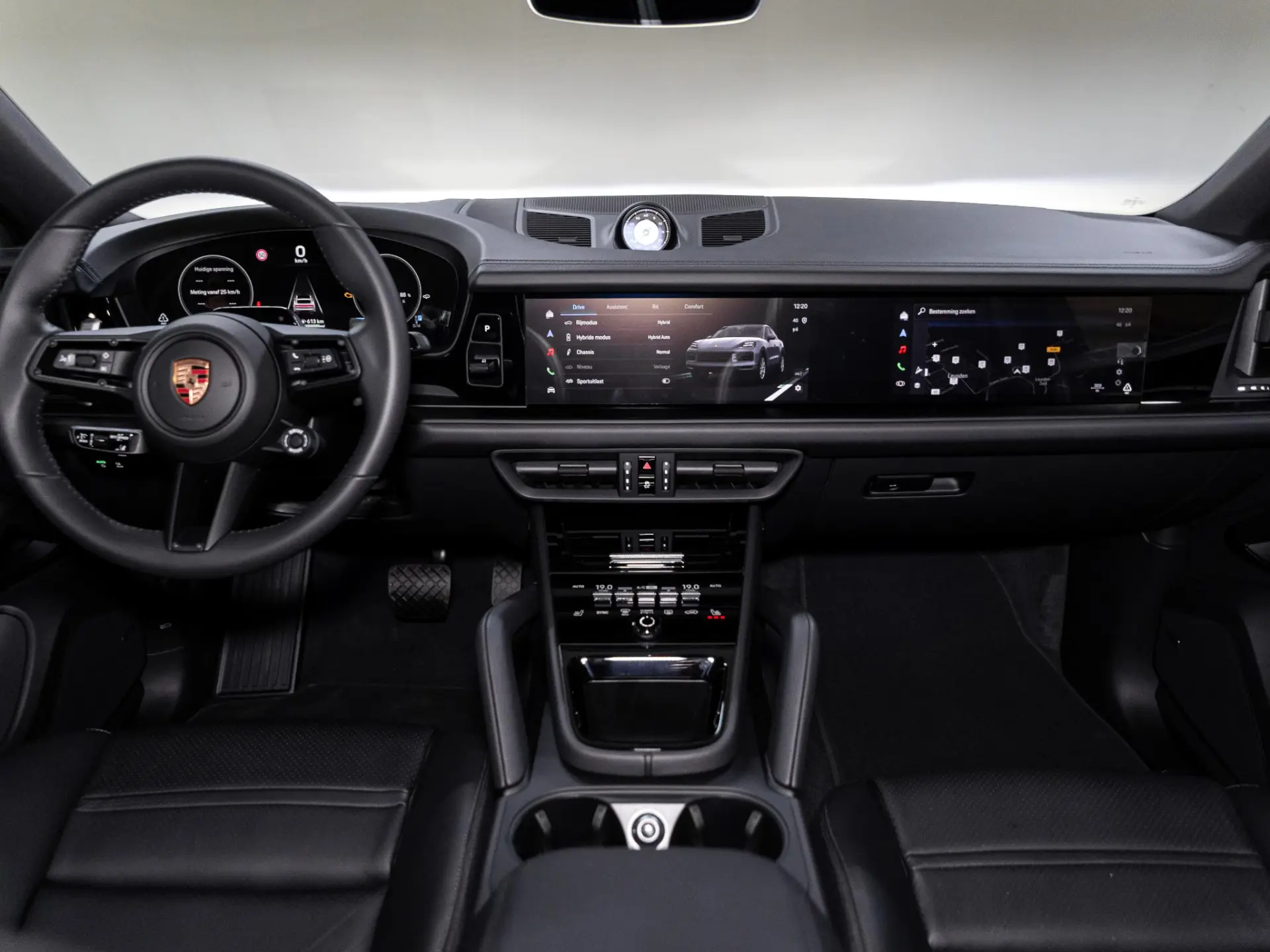 Cayenne Coupé 3.0 E-Hybrid Black Edition
