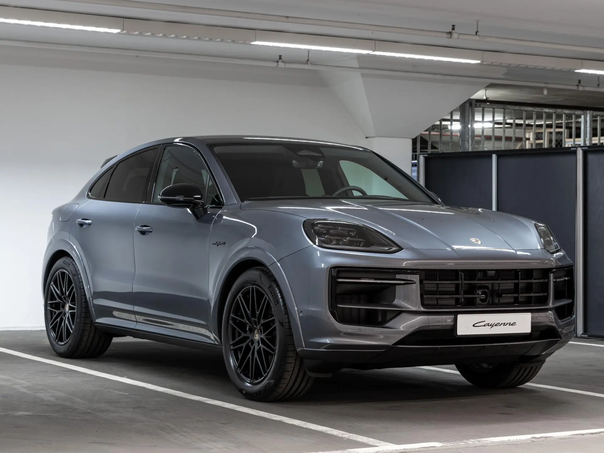 Cayenne Coupé 3.0 E-Hybrid Black Edition