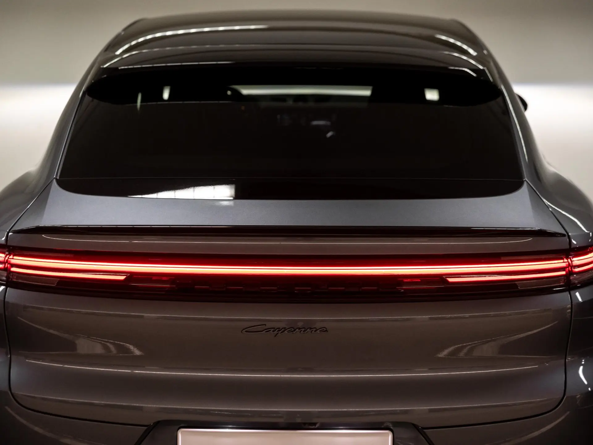 Cayenne Coupé 3.0 E-Hybrid Black Edition