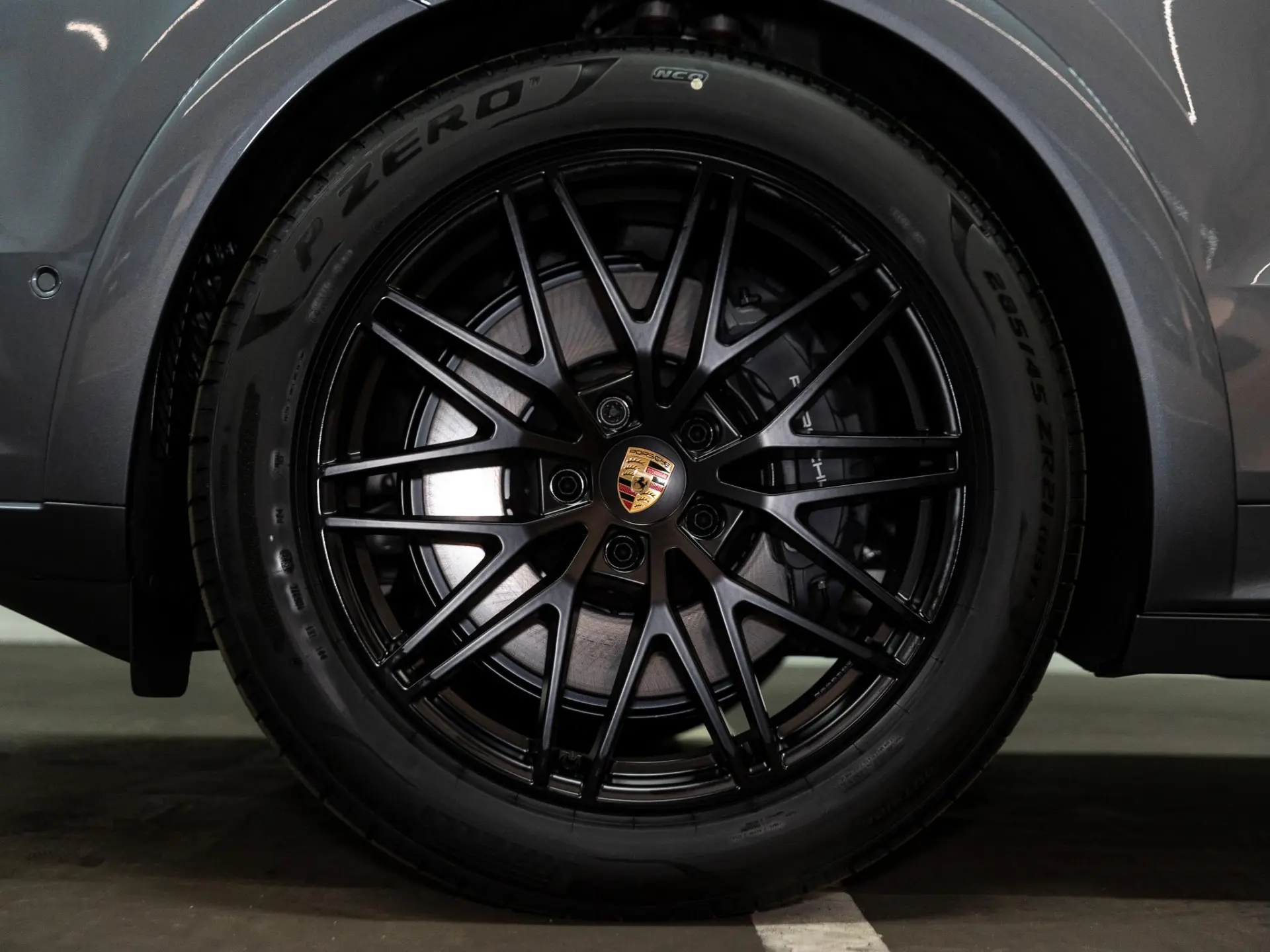 Cayenne Coupé 3.0 E-Hybrid Black Edition