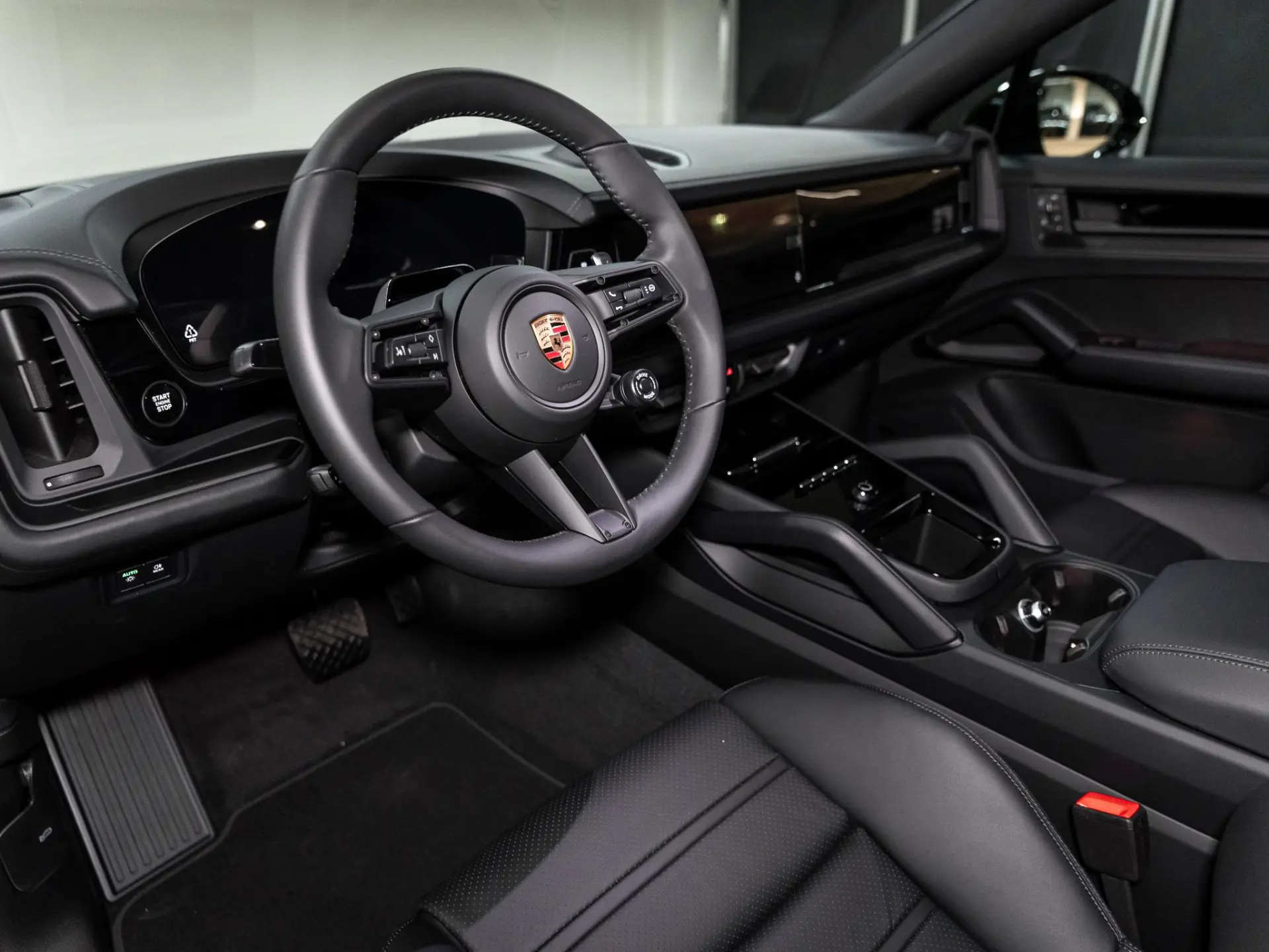 Cayenne Coupé 3.0 E-Hybrid Black Edition