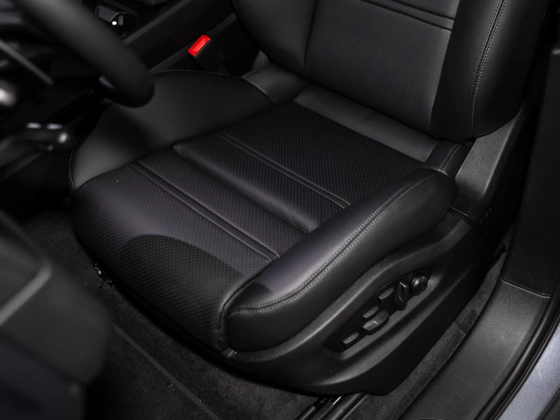 Cayenne Coupé 3.0 E-Hybrid Black Edition