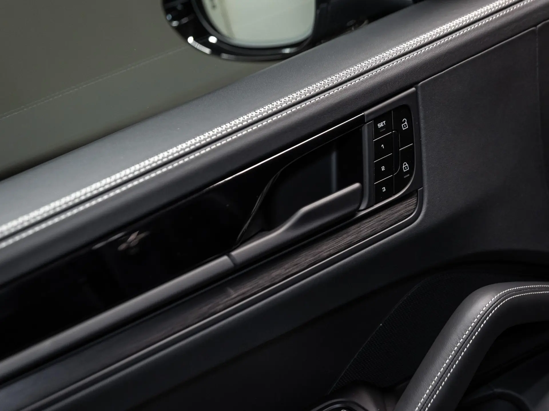 Cayenne Coupé 3.0 S E-Hybrid Black Edition