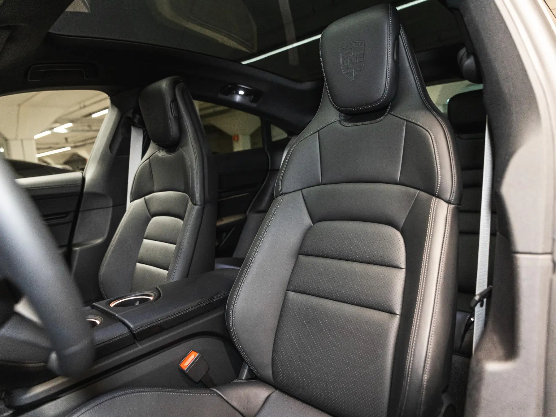 Taycan 4 Black Edition 105 kWh