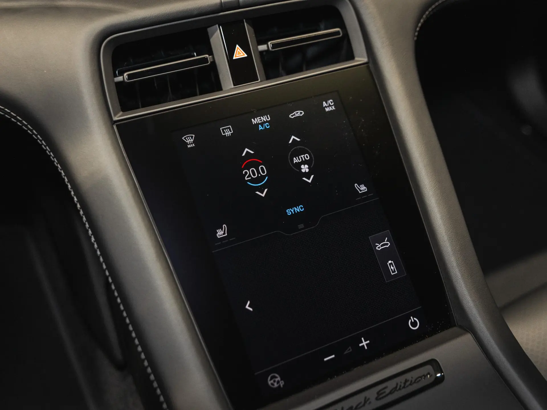 Taycan 4 Black Edition 105 kWh