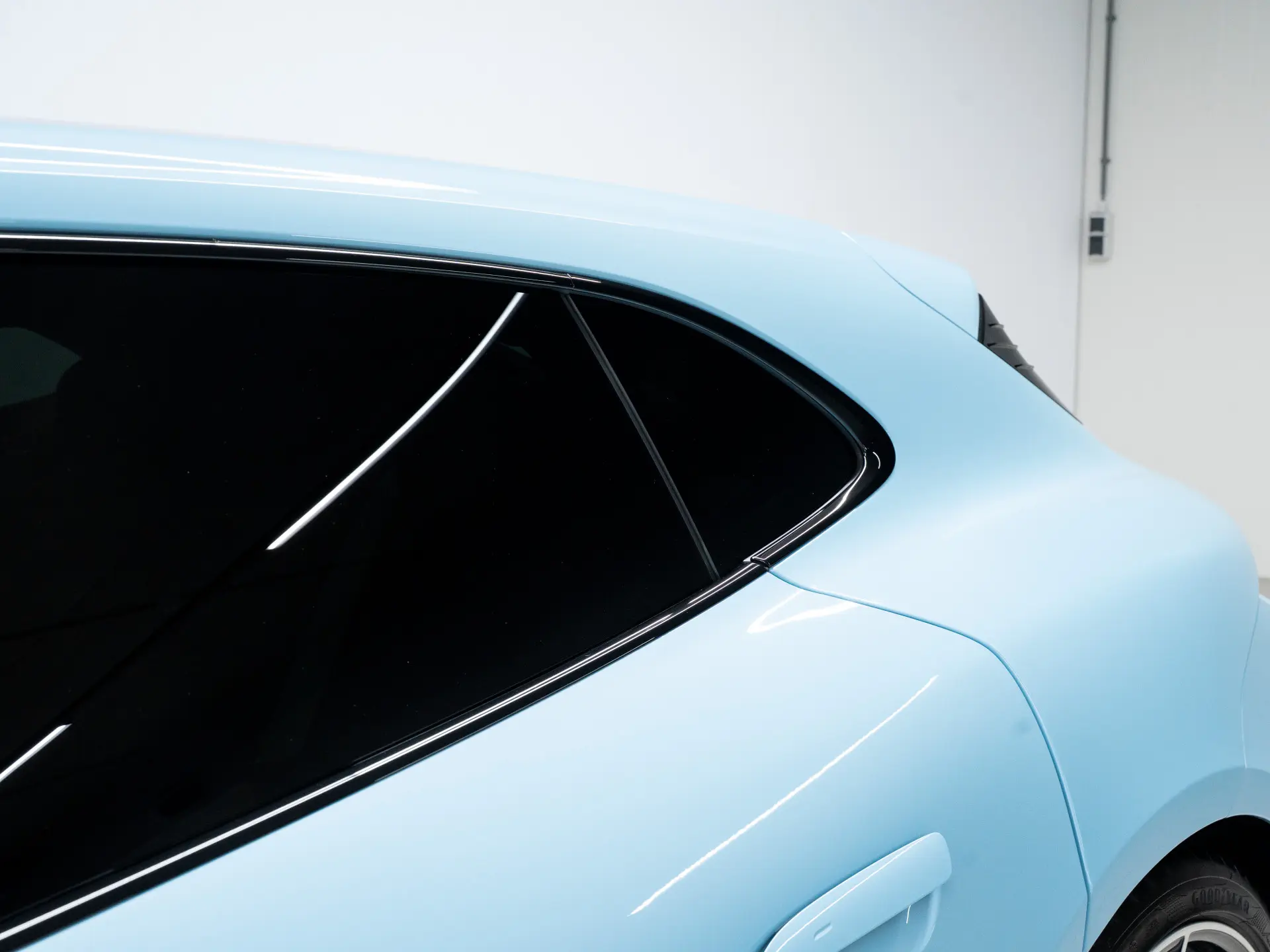 Taycan turbo s Sport Turismo