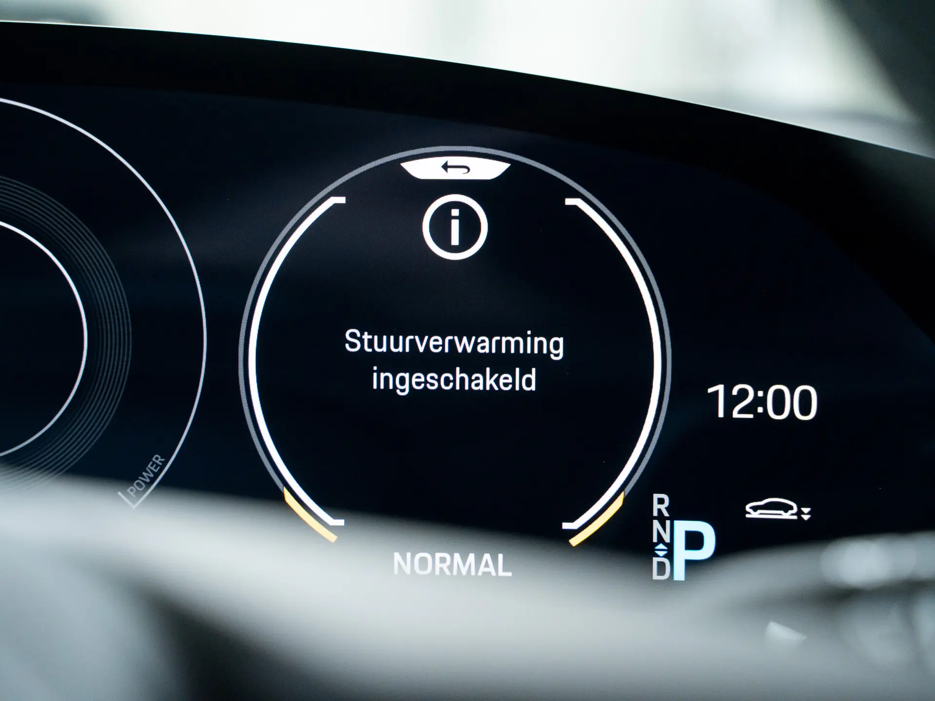 Taycan turbo s Sport Turismo