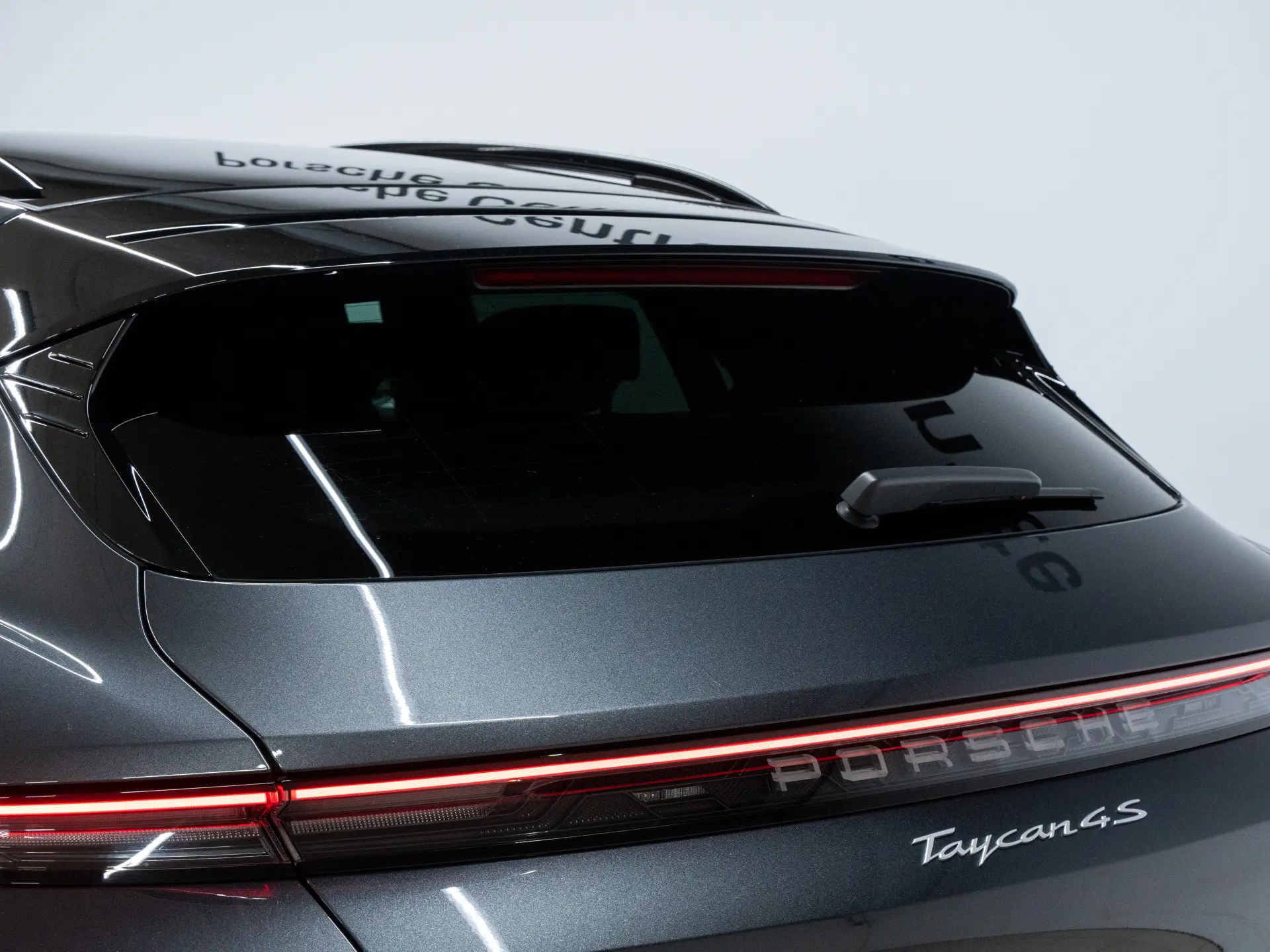 Taycan 4S Cross Turismo