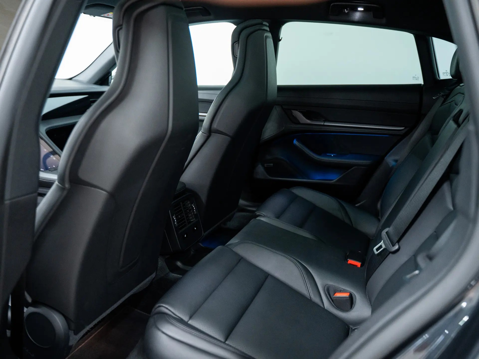 Taycan 4S Cross Turismo
