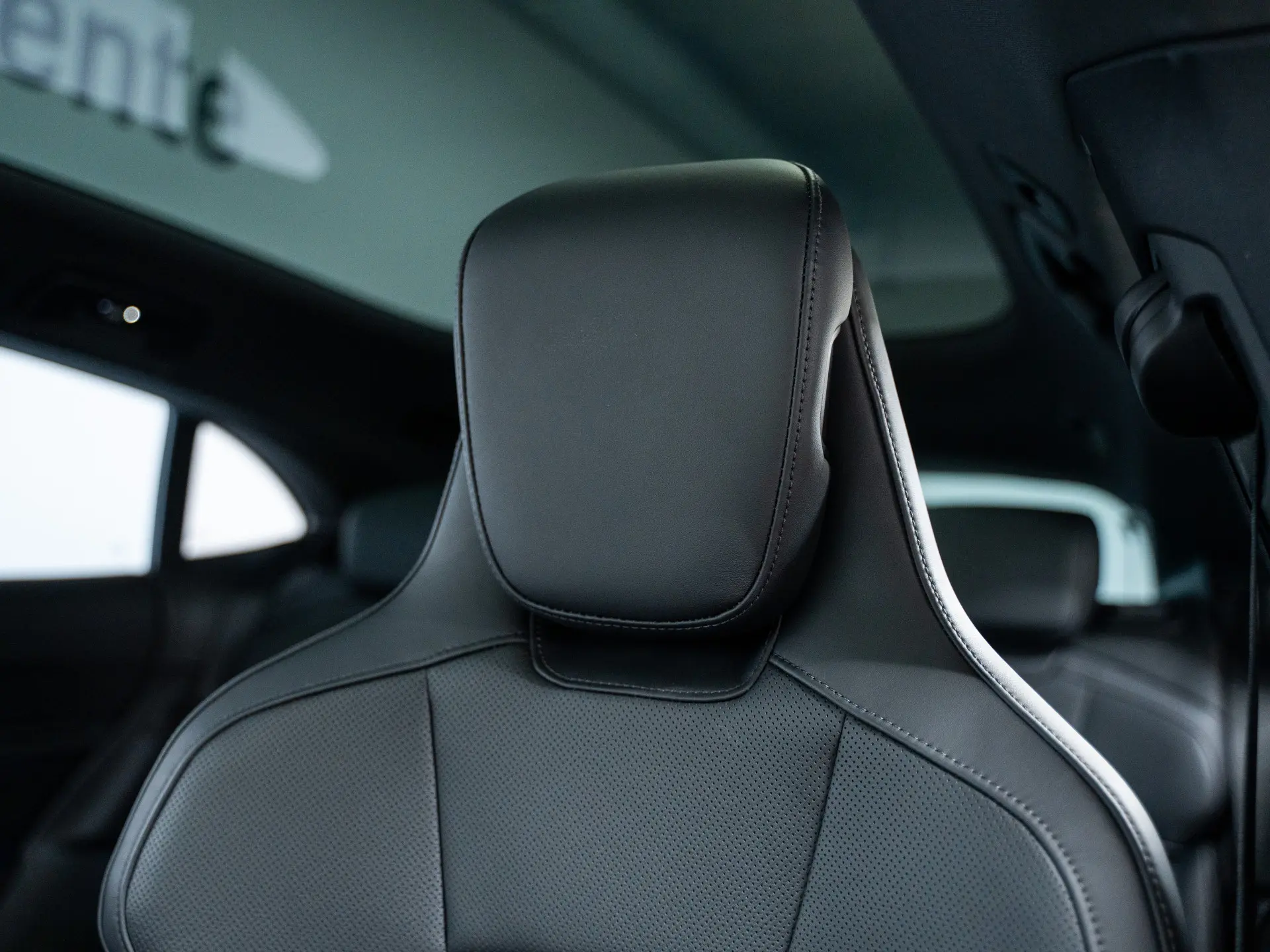 Taycan 4S Cross Turismo