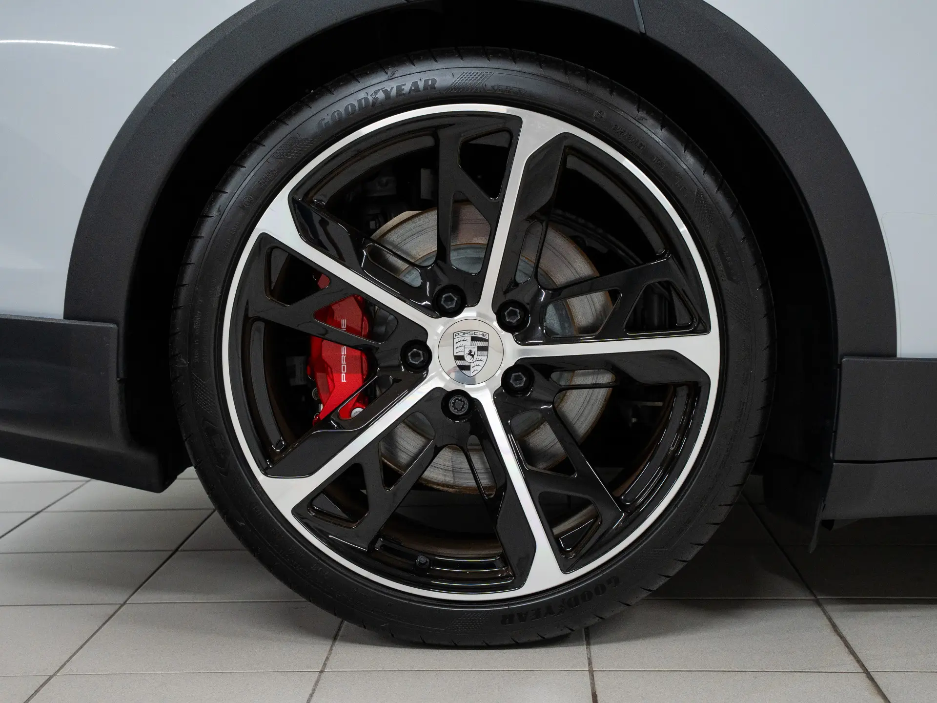 Taycan 4S Cross Turismo