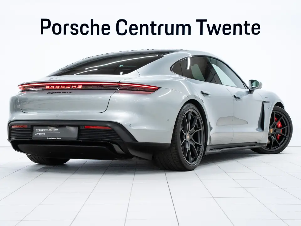 Porsche Taycan GTS