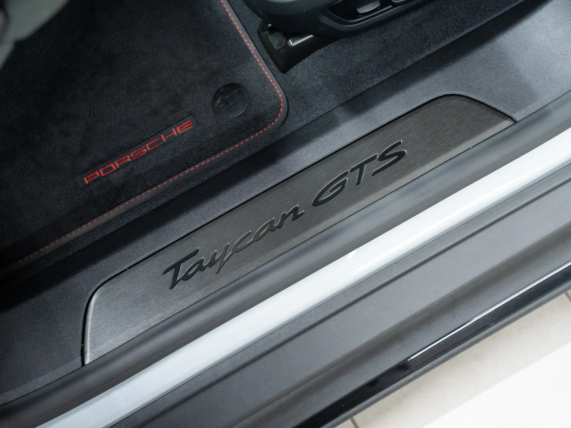 Taycan GTS