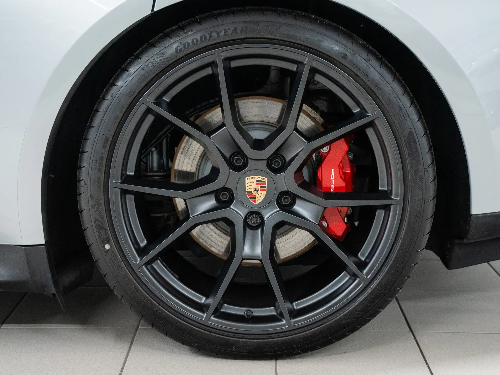 Taycan GTS