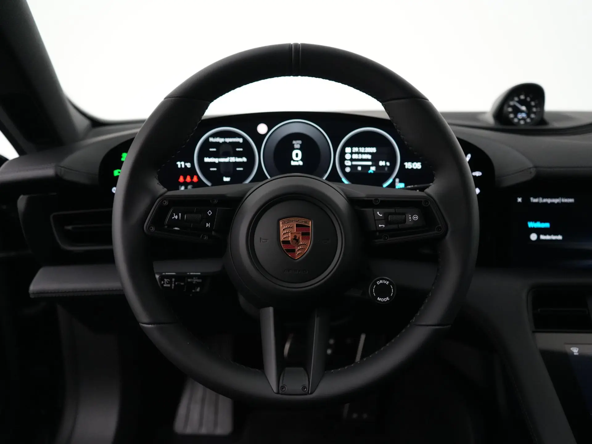 Taycan Sport Turismo Black Edition