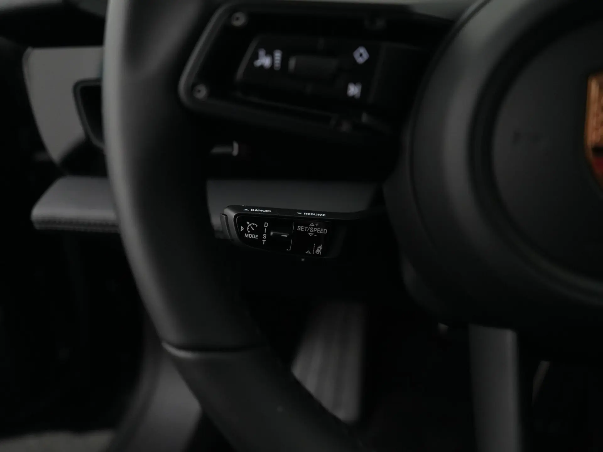 Taycan Sport Turismo Black Edition