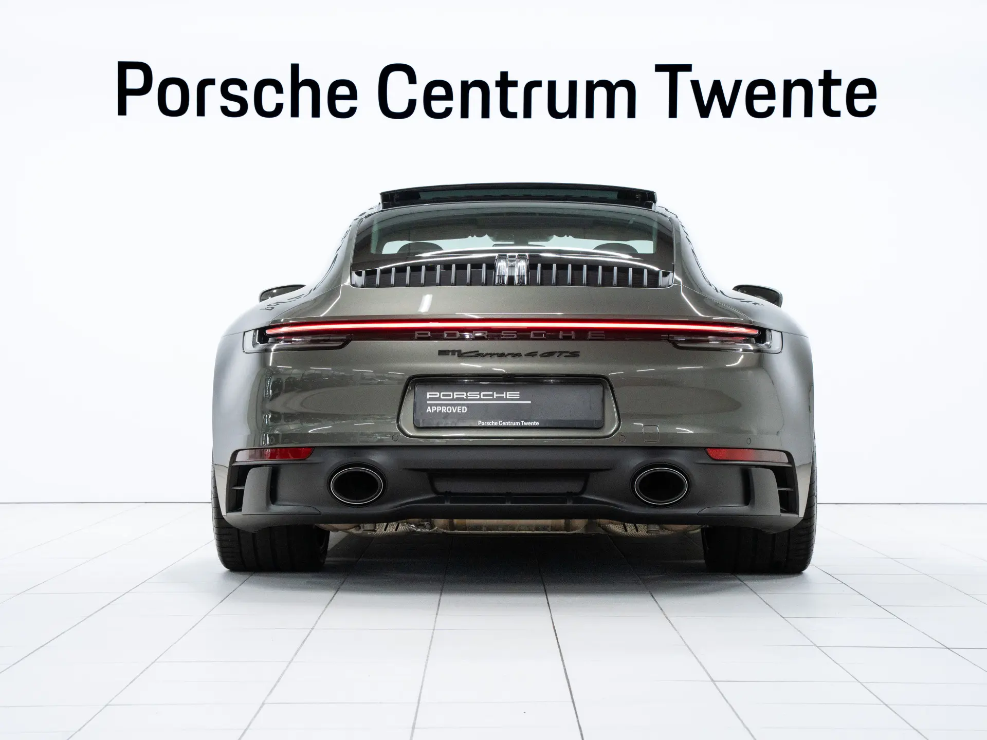 911 Carrera 4 GTS