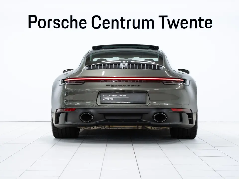 911 Carrera 4 GTS