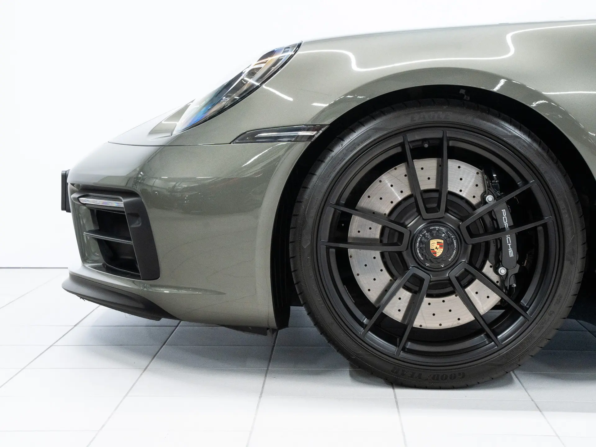911 Carrera 4 GTS