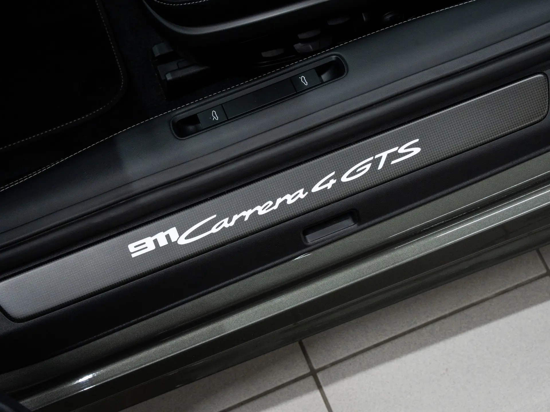 911 Carrera 4 GTS