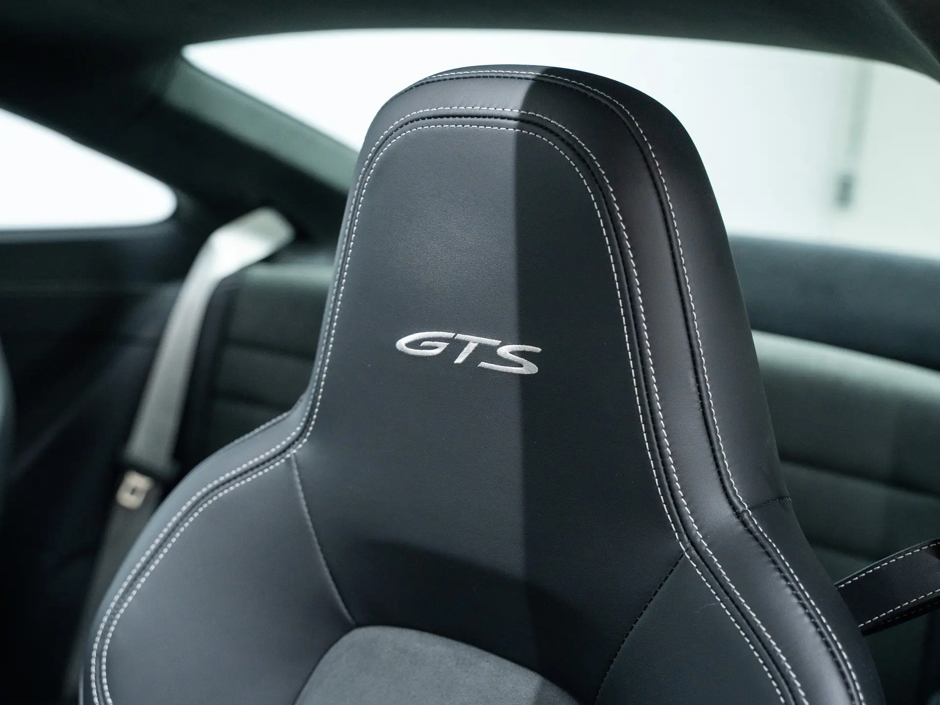 911 Carrera 4 GTS