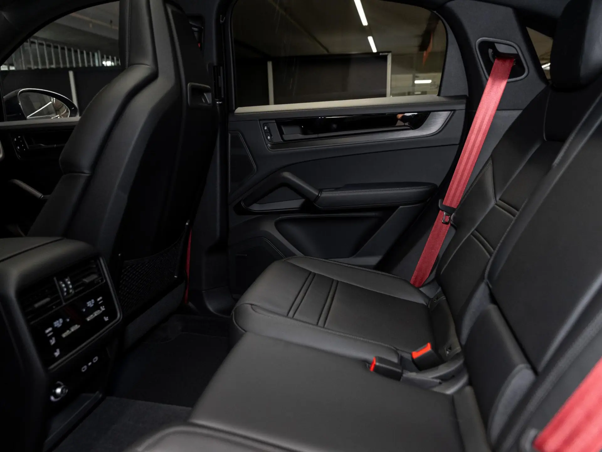 Cayenne Coupé 3.0 S E-Hybrid Black Edition