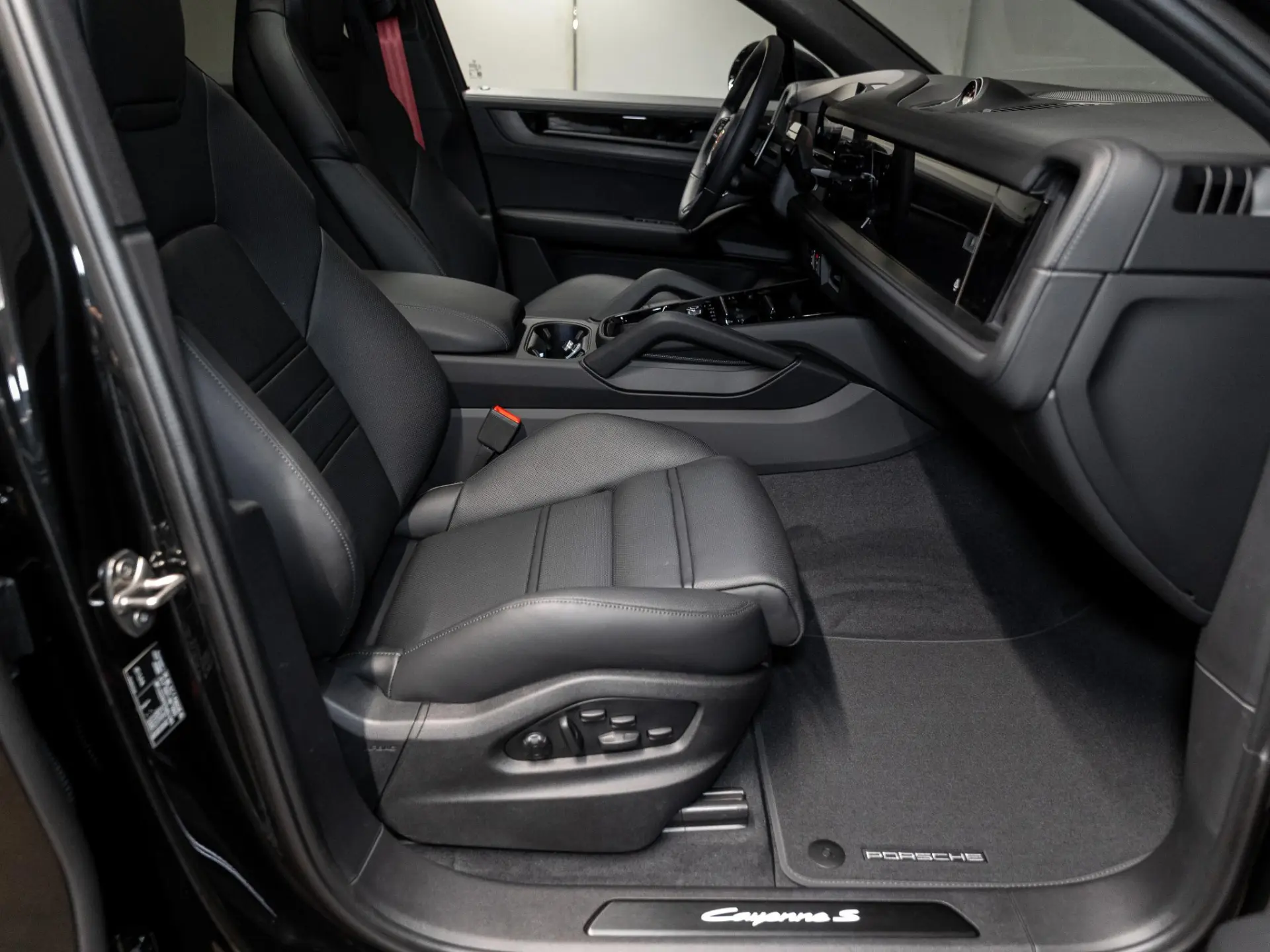 Cayenne Coupé 3.0 S E-Hybrid Black Edition