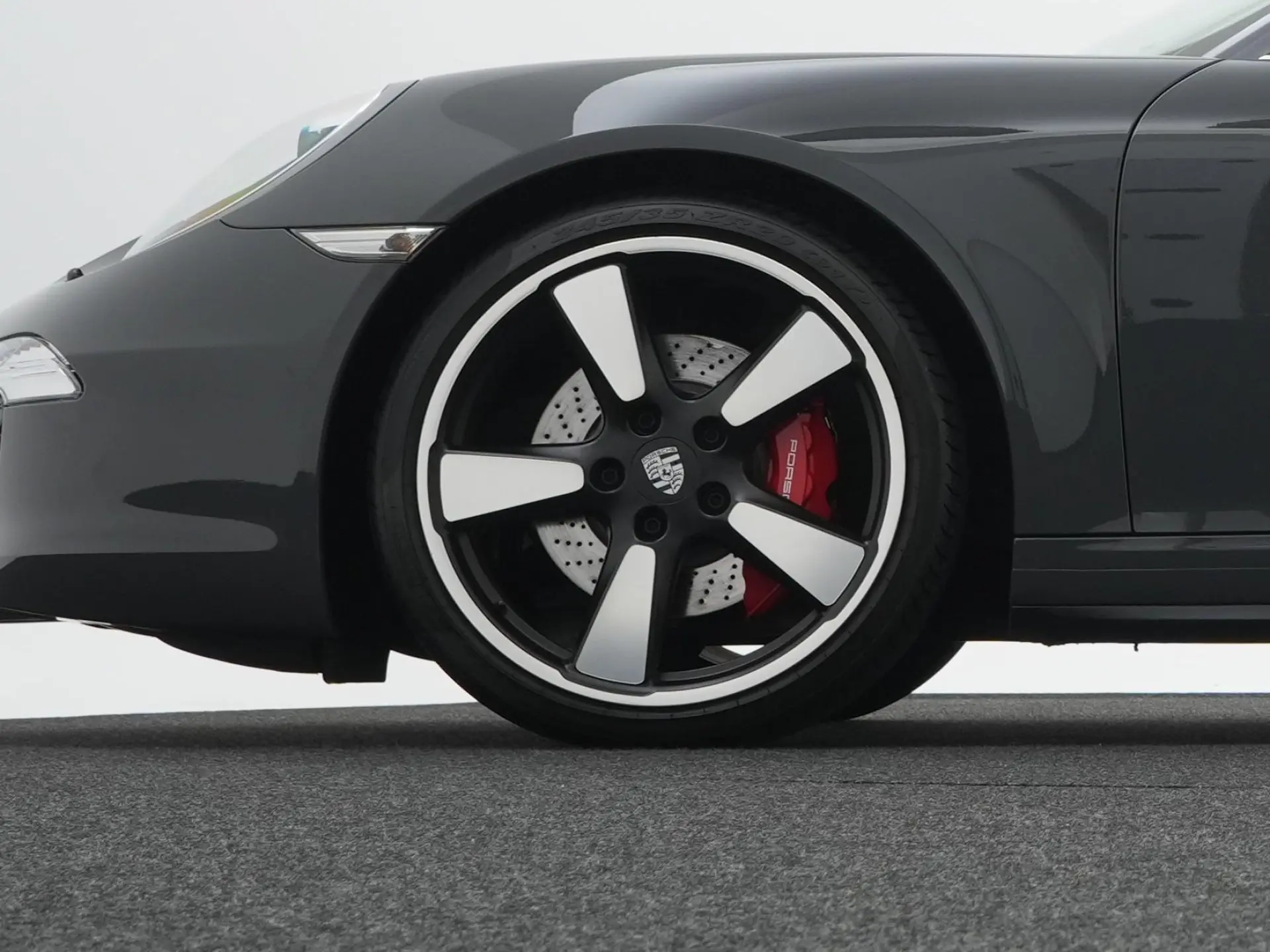 911 Carrera S 50th Anniversary Edition