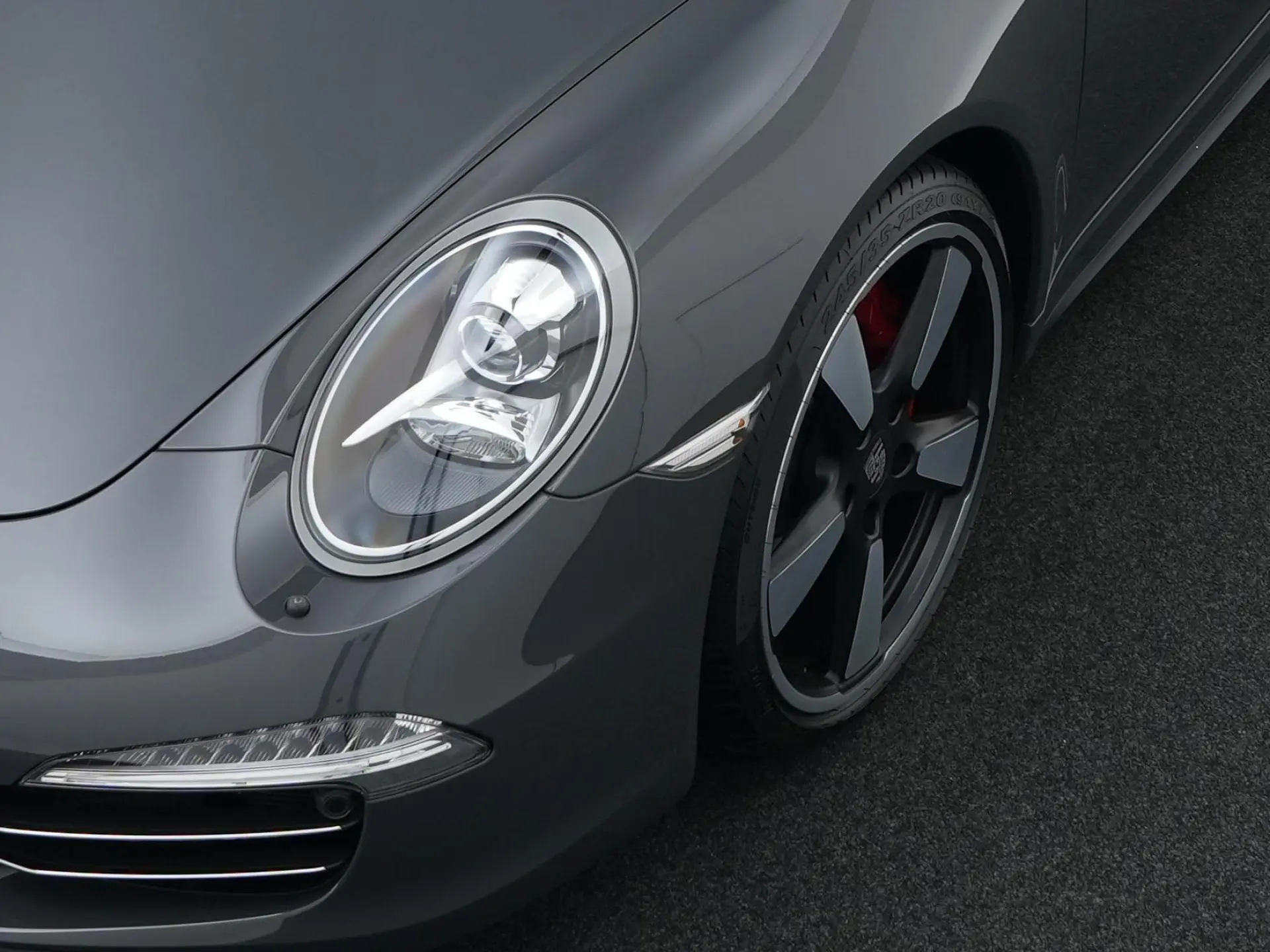 911 Carrera S 50th Anniversary Edition