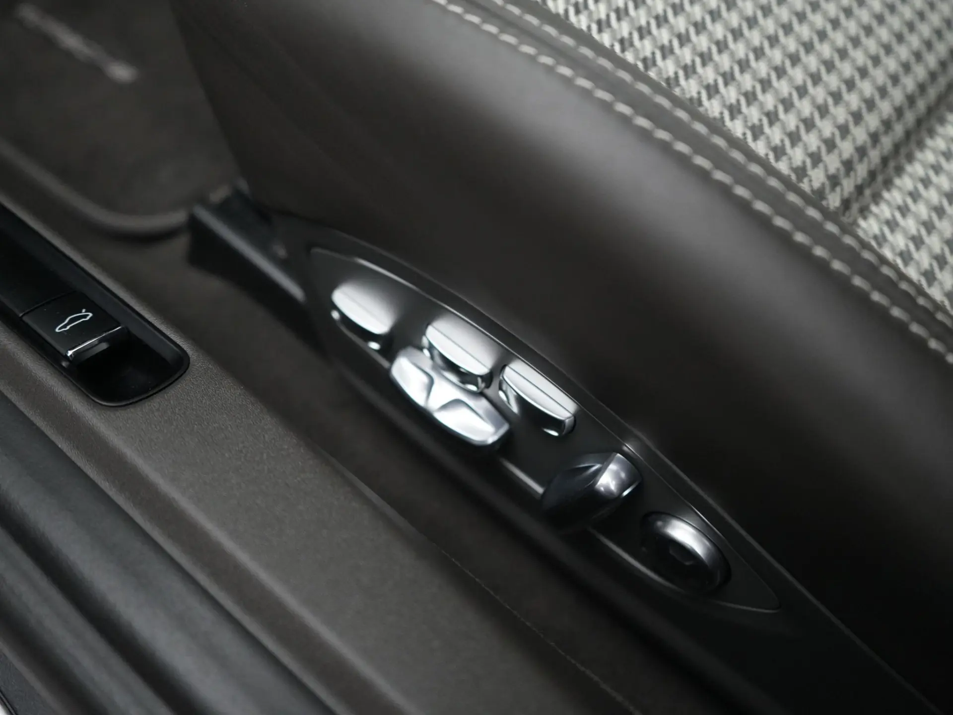 911 Carrera S 50th Anniversary Edition