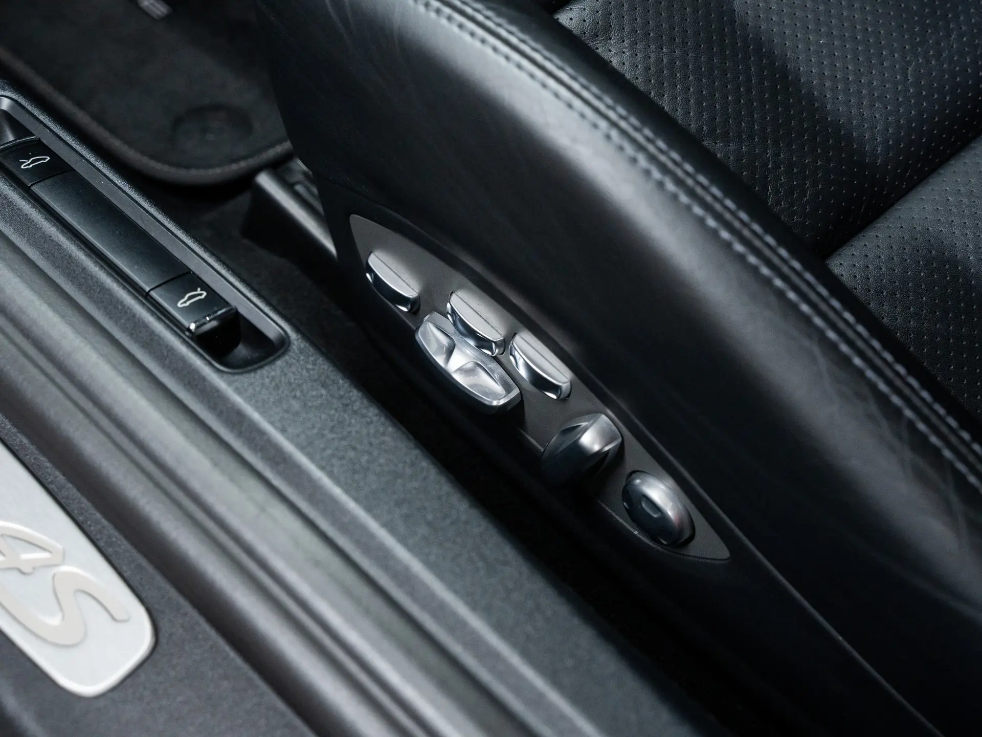 911 Carrera 4S Coupe Handgeschakeld