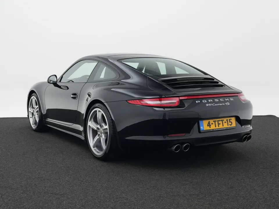 911 Carrera 4S