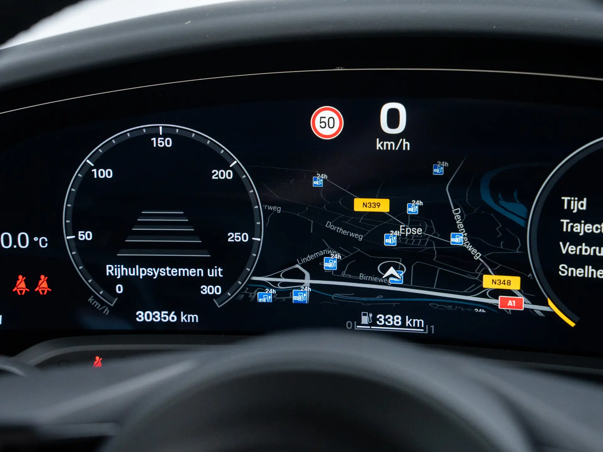 Taycan Turbo S Cross Turismo