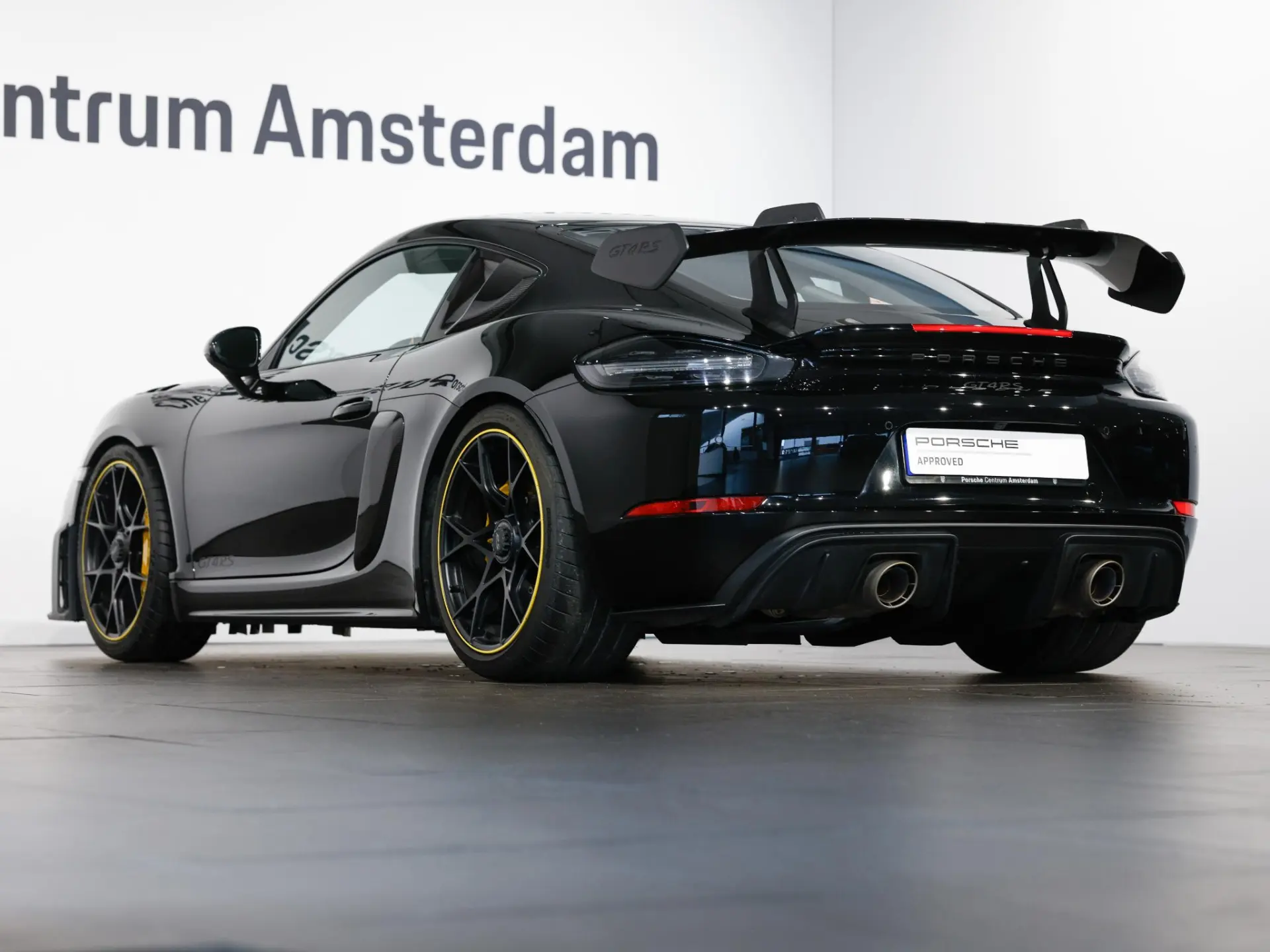 718 GT4 RS