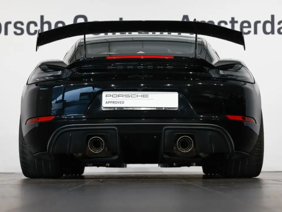 718 GT4 RS