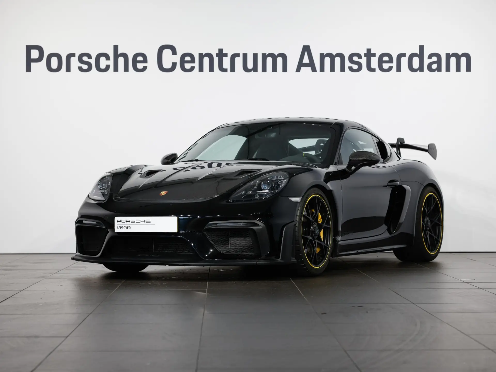 718 GT4 RS