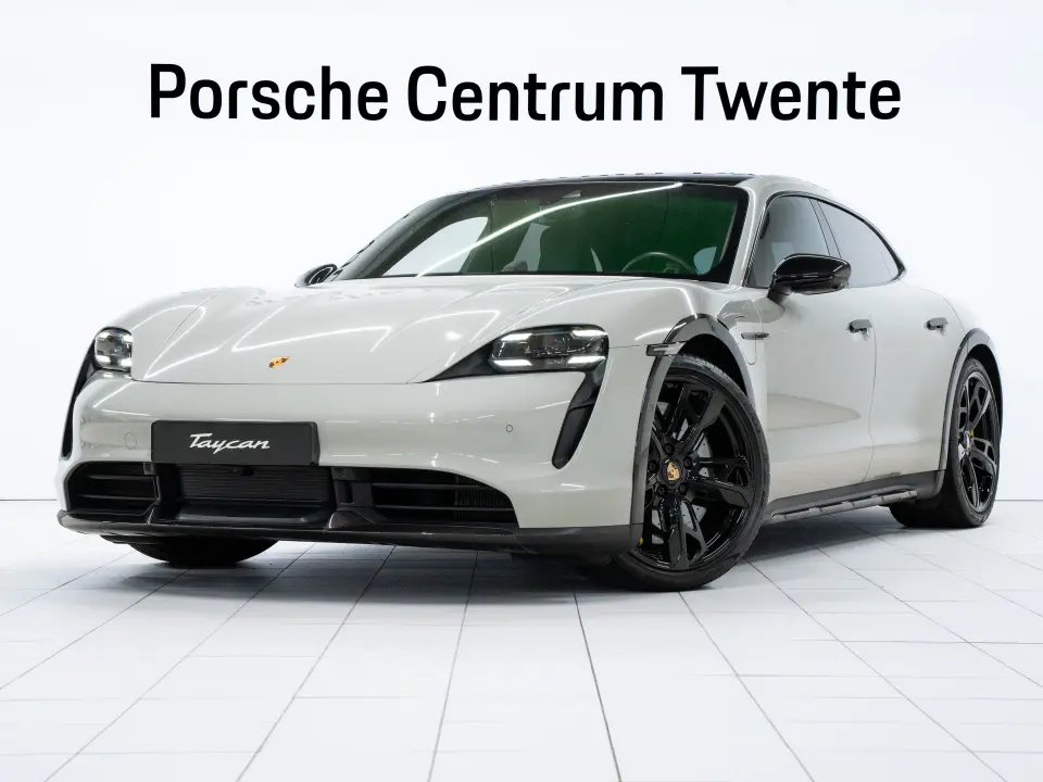 Taycan Turbo S Cross Turismo