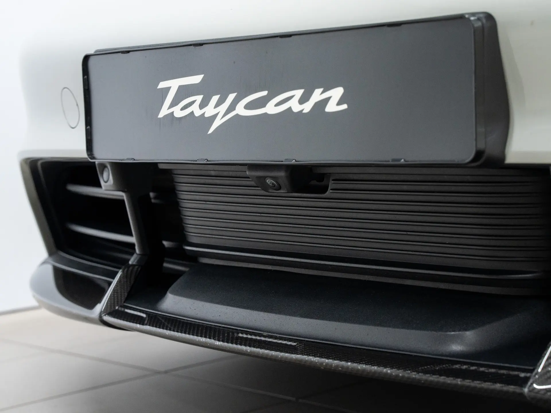 Taycan Turbo S Cross Turismo