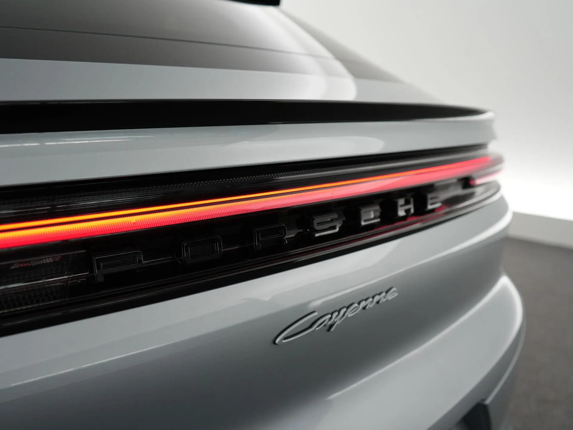 Cayenne Coupé 3.0 E-Hybrid Black Edition