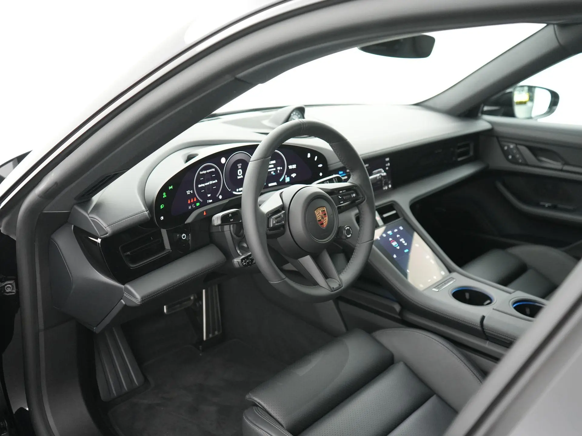 Taycan 4 Black Edition 105 kWh