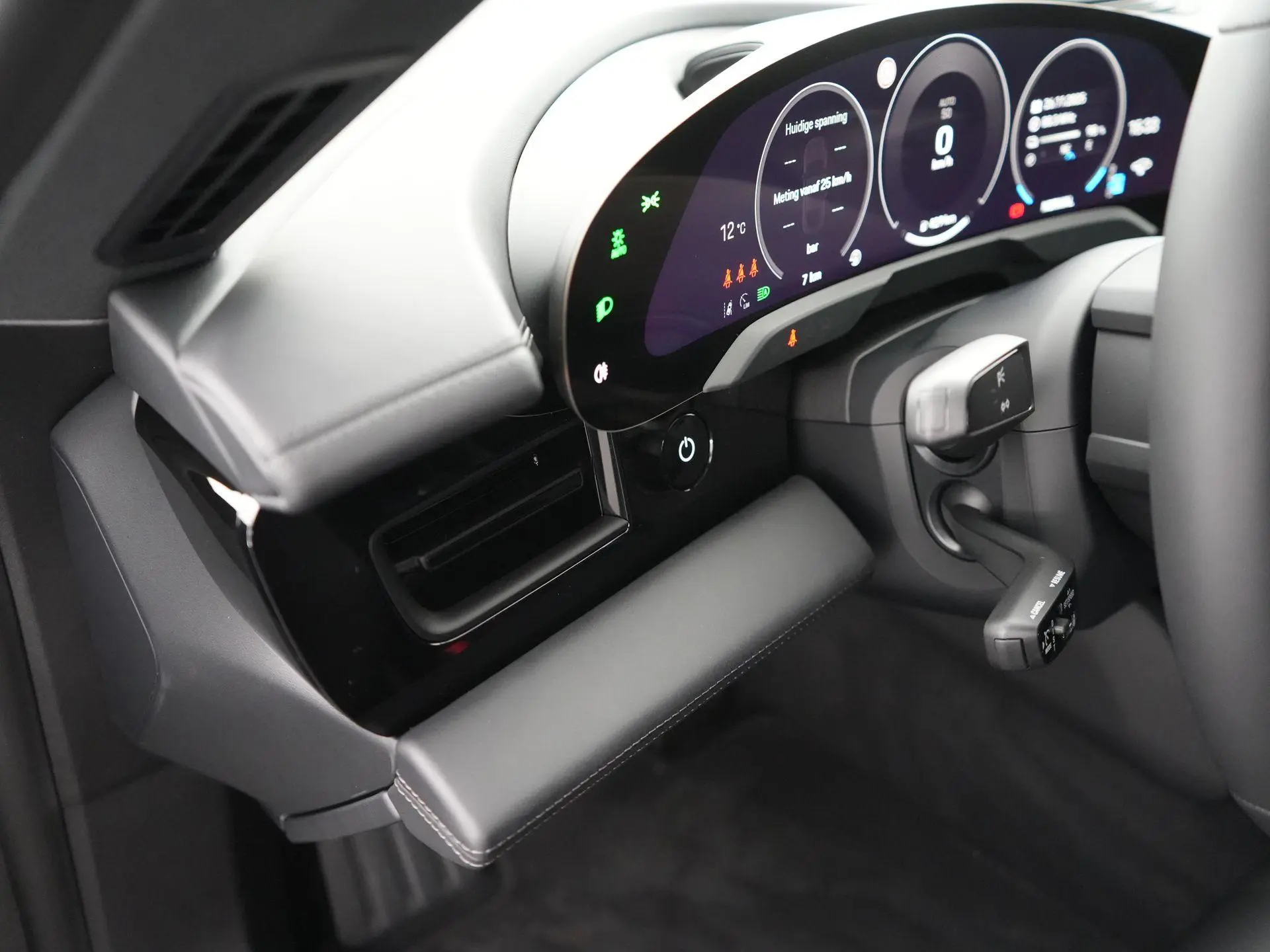 Taycan 4 Black Edition 105 kWh