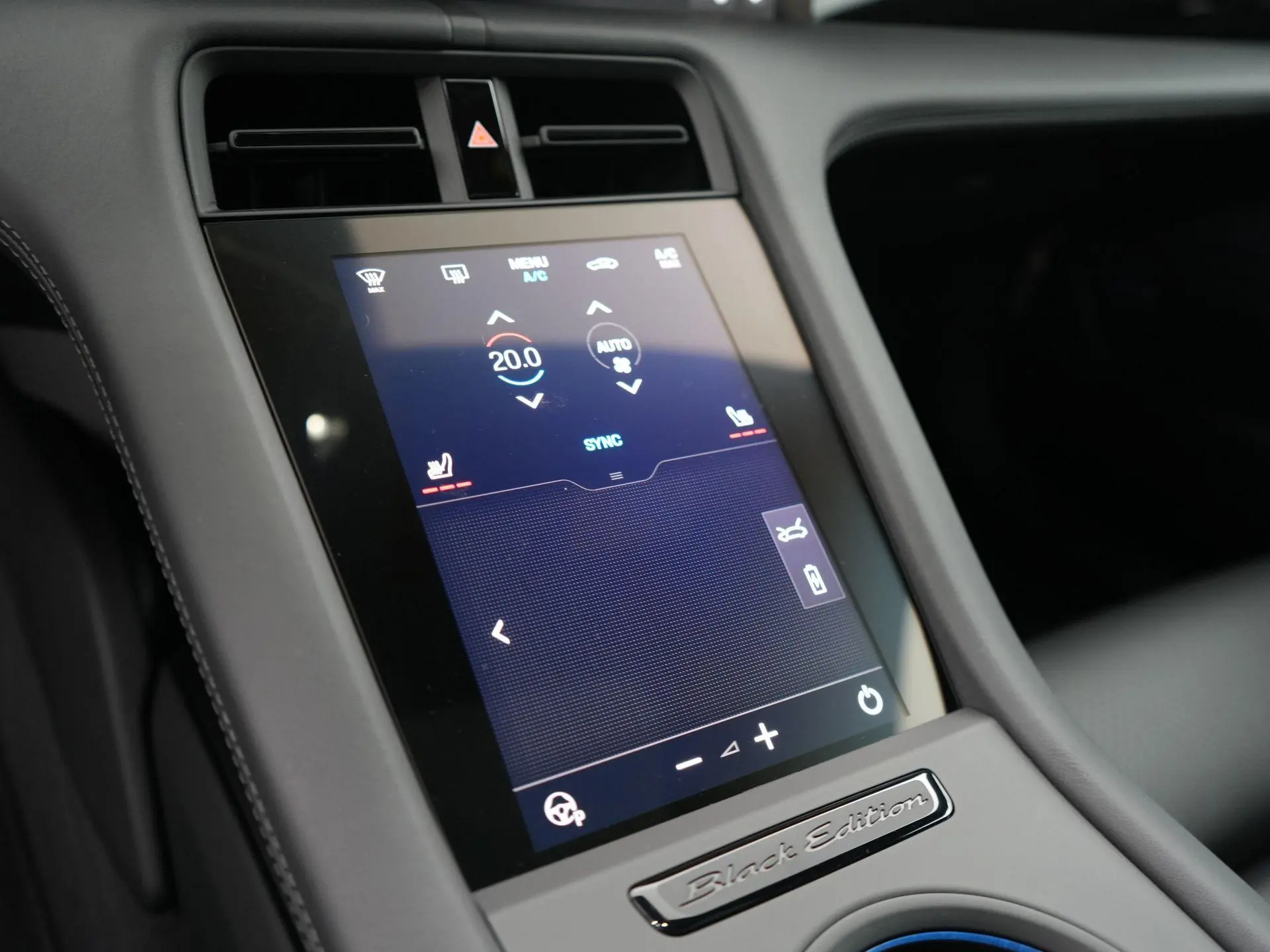 Taycan 4 Black Edition 105 kWh