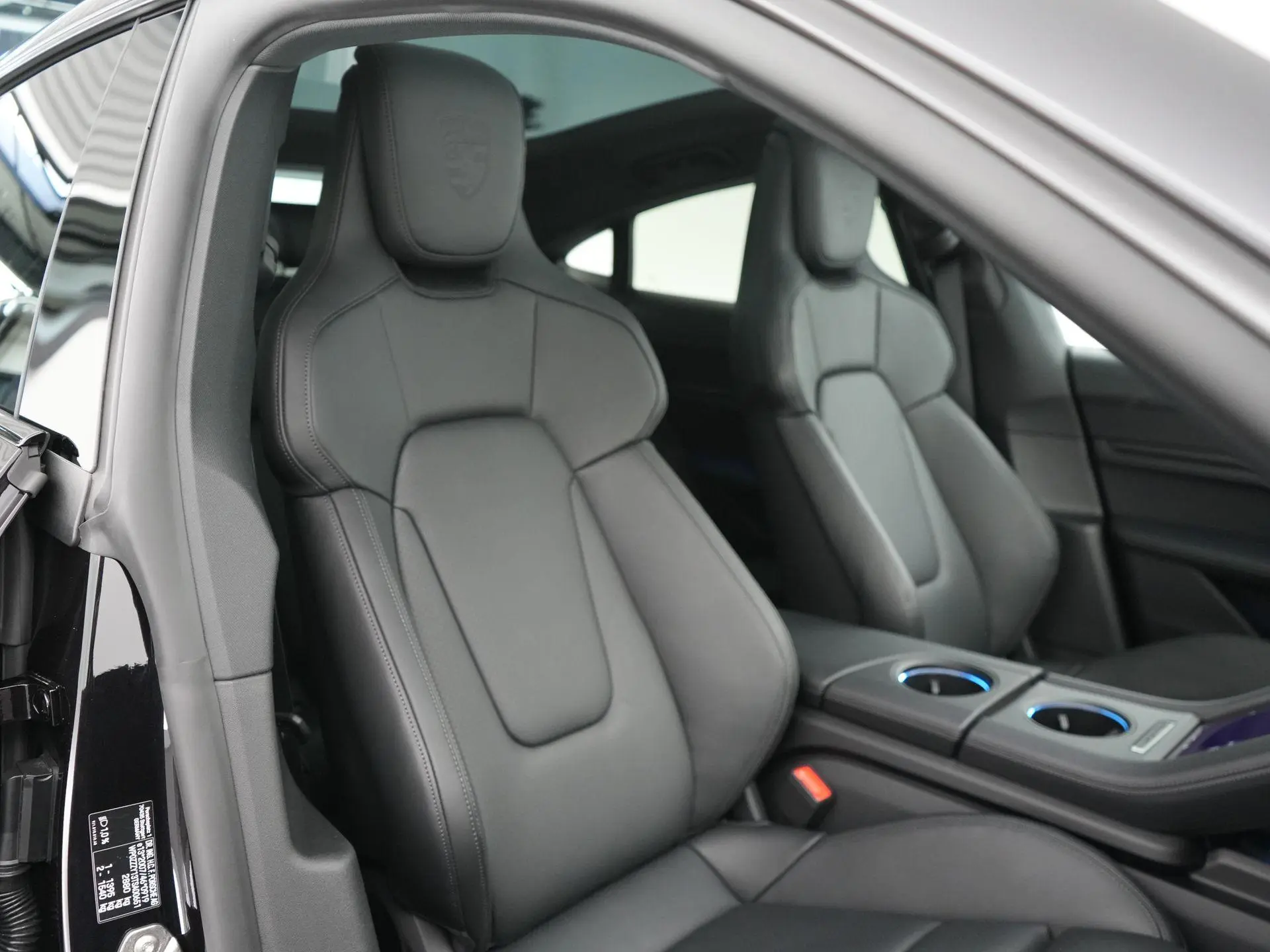 Taycan 4 Black Edition 105 kWh