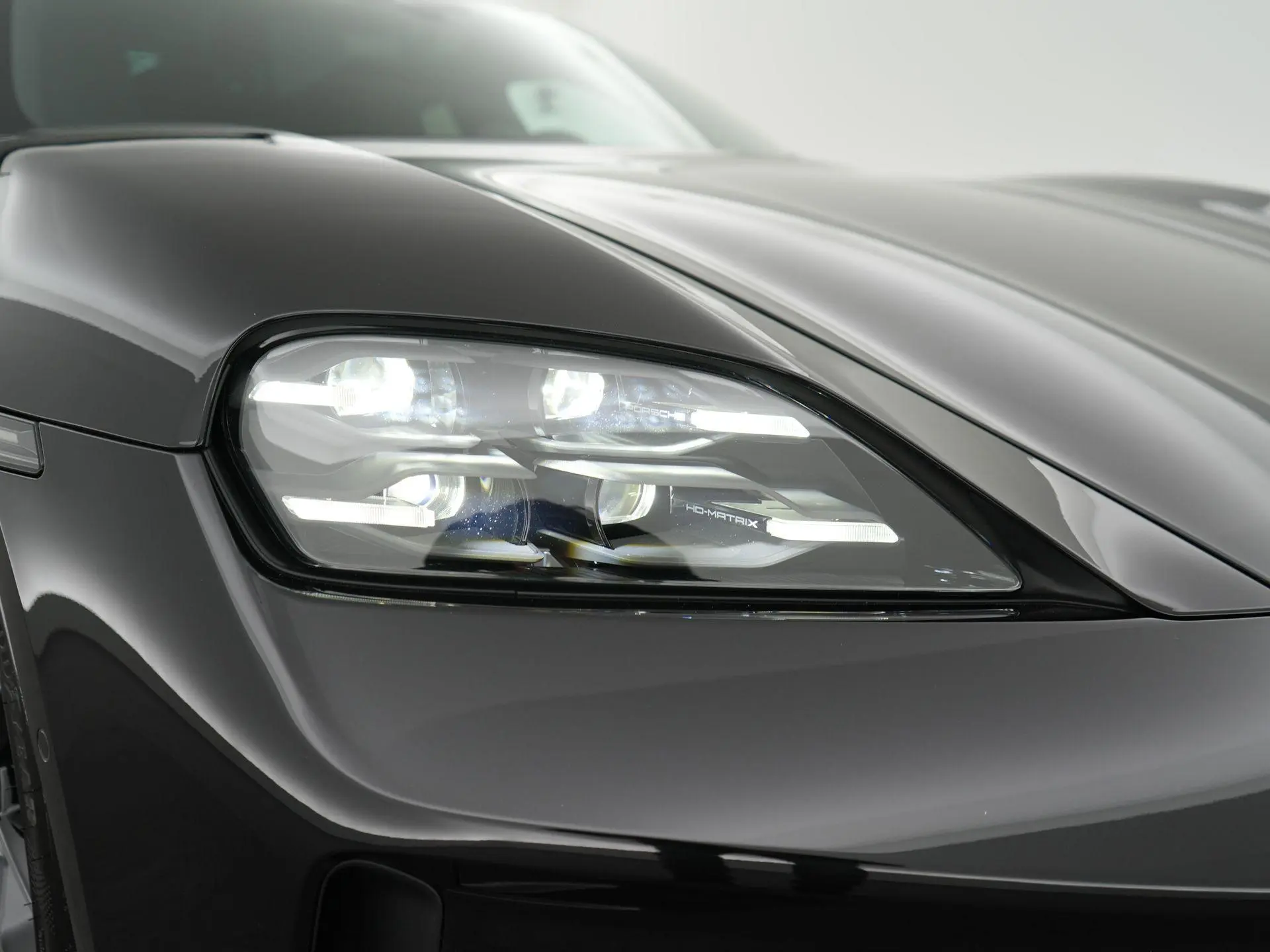 Taycan 4 Black Edition 105 kWh